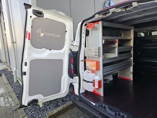 Nieuwe dubbele cabine Profi Gl