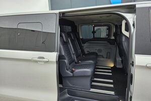 Ford-Tourneo-Custom-2