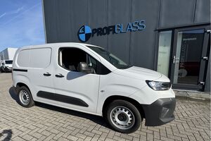Toyota-ProAce-City-1