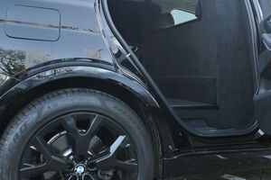 bmw-x7-g07-1