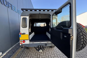 land-rover-defender-110-ot-c-s