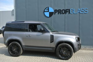 land-rover-defender-90-1