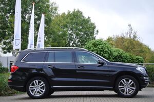 mercedes-benz-gl-klasse-1