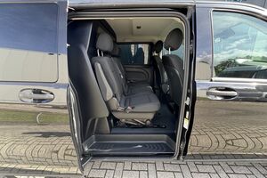 mercedes-benz-v-klasse-1