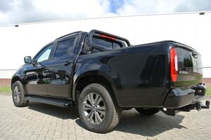 mercedes-benz-x-klasse-1