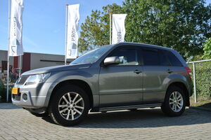 suzuki-grand-vitara-jt-1