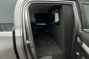 toyota-hilux-b-stijl-5