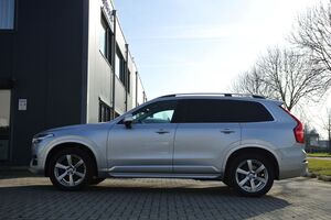 volvo-xc90-1