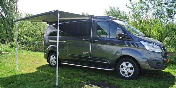 Ford transit met luifel